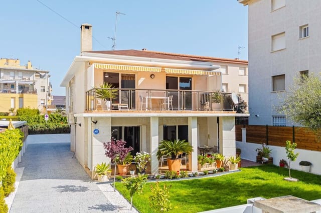 4 soverom Hus til salgs i Tarragona by med garasje - € 498 000 (Ref: 9988338)