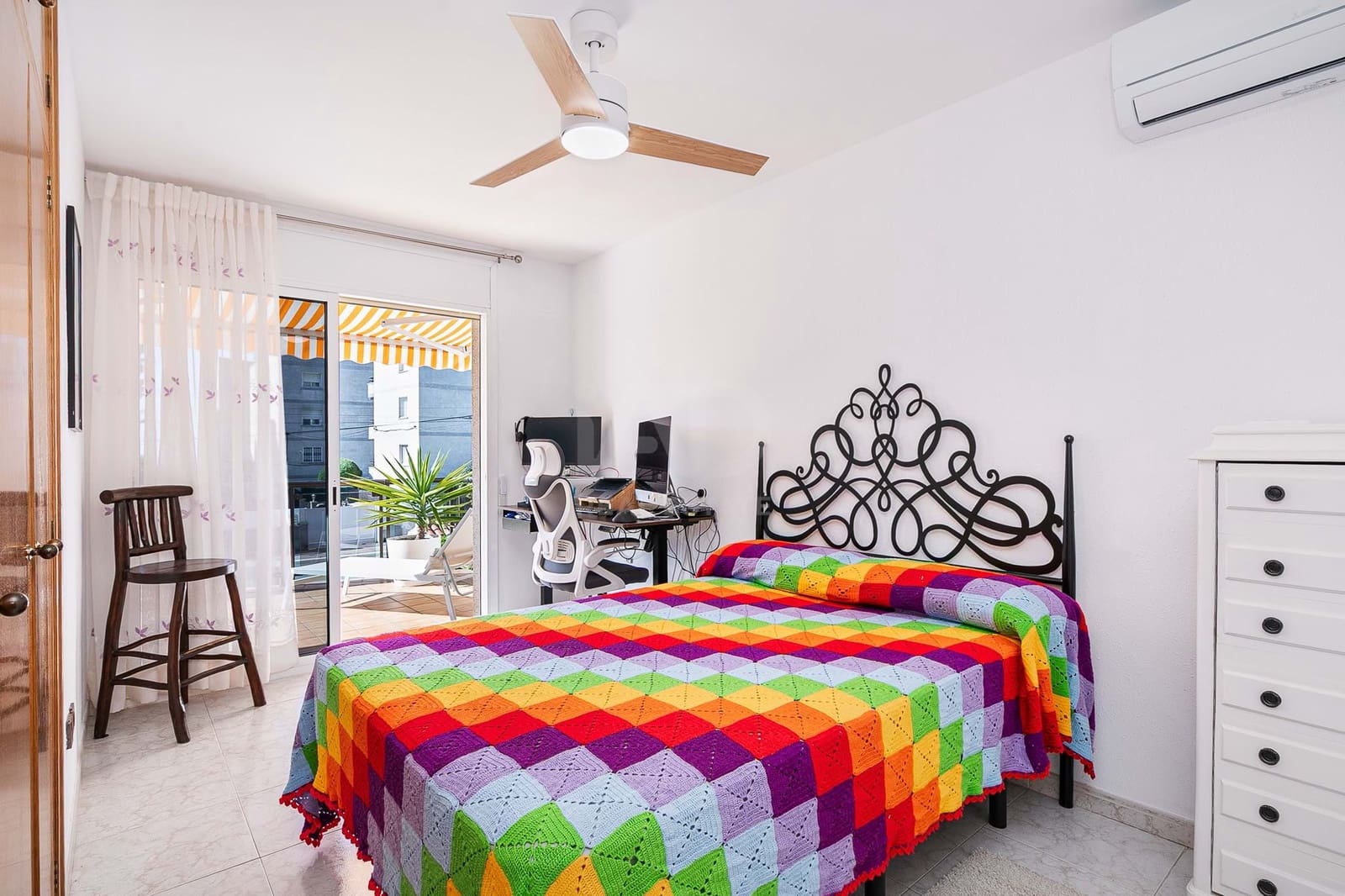 4 soveværelse Byhus til salg i Tarragona by med garage - € 498.000 (Ref: 9988338)