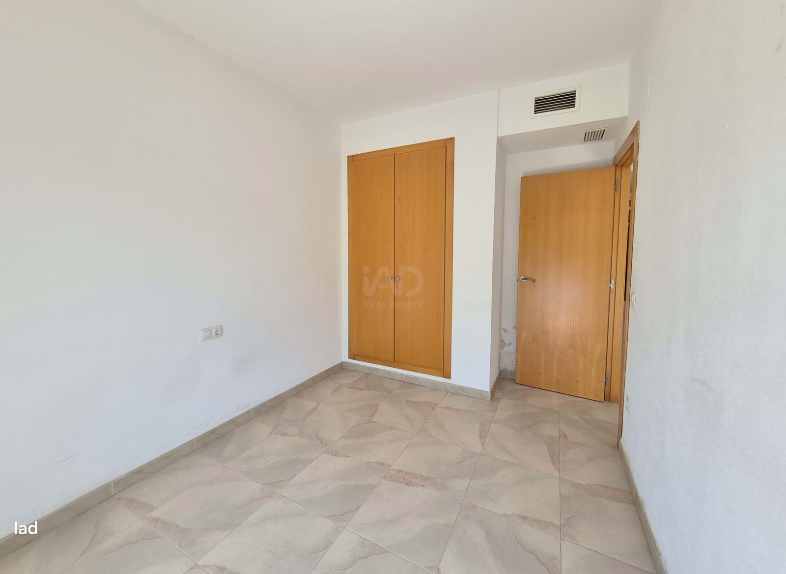 2 soverom Leilighet til salgs i Villalonga med garasje - € 137 000 (Ref: 9988340)
