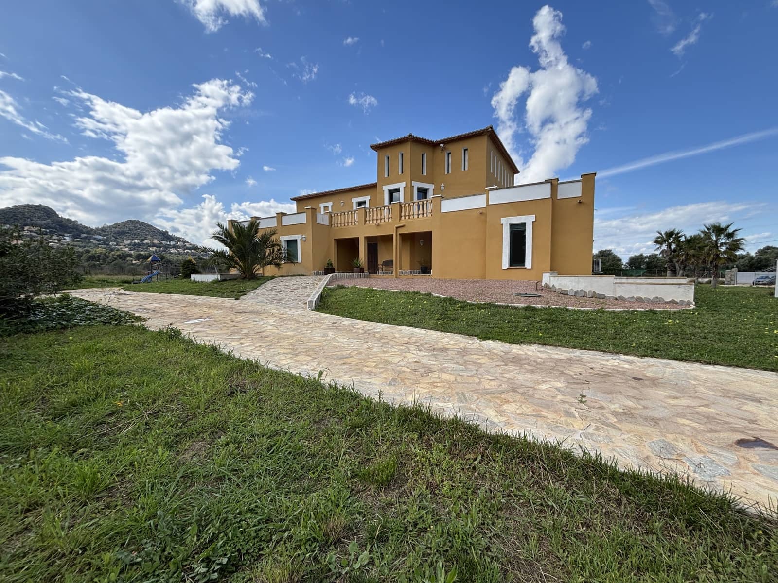 5 sypialnia Willa na sprzedaż w Pedreguer z garażem - 795 000 € (Ref: 9988341)