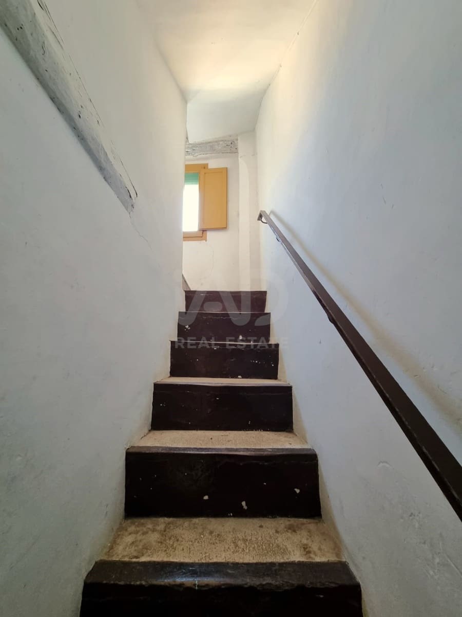 2 slaapkamer Huis te koop in Tarragona stad - € 28.000 (Ref: 9988342)