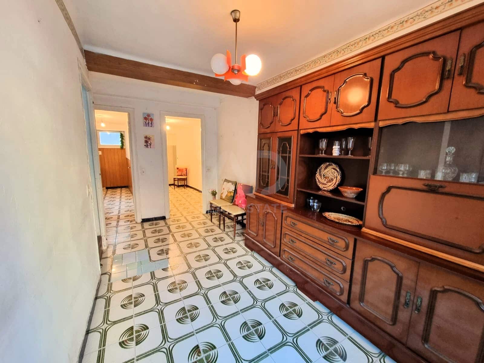 2 slaapkamer Huis te koop in Tarragona stad - € 28.000 (Ref: 9988342)