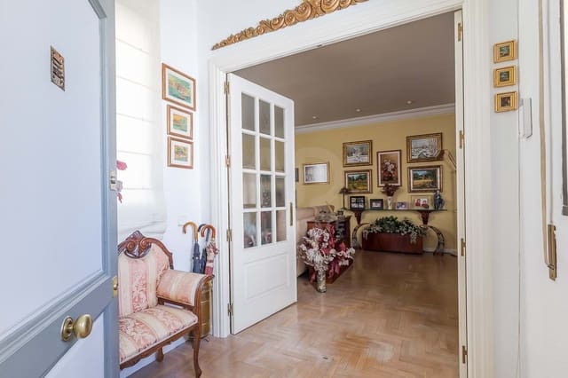 4 soverom Leilighet til salgs i Argüelles, Madrid by - € 900 000 (Ref: 9988343)