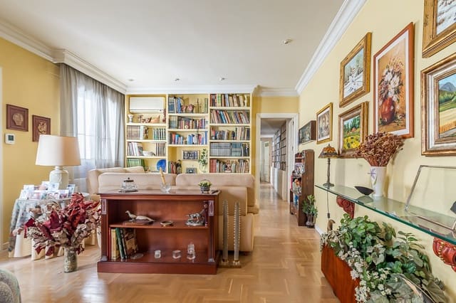 4 soverom Leilighet til salgs i Argüelles, Madrid by - € 900 000 (Ref: 9988343)