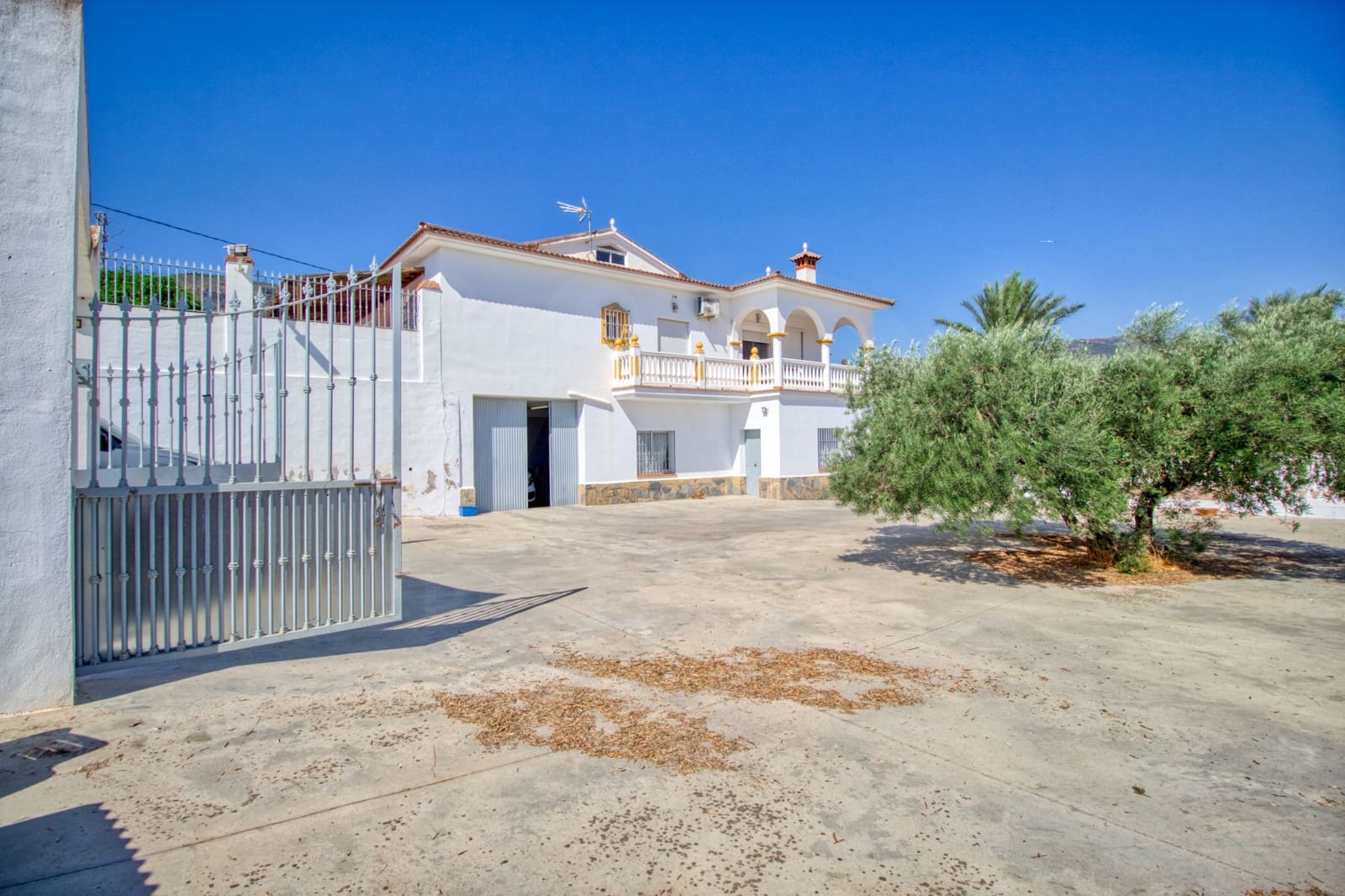 3 soverom Finca/Herregård til salgs i Alora med svømmebasseng garasje - € 580 000 (Ref: 9988344)