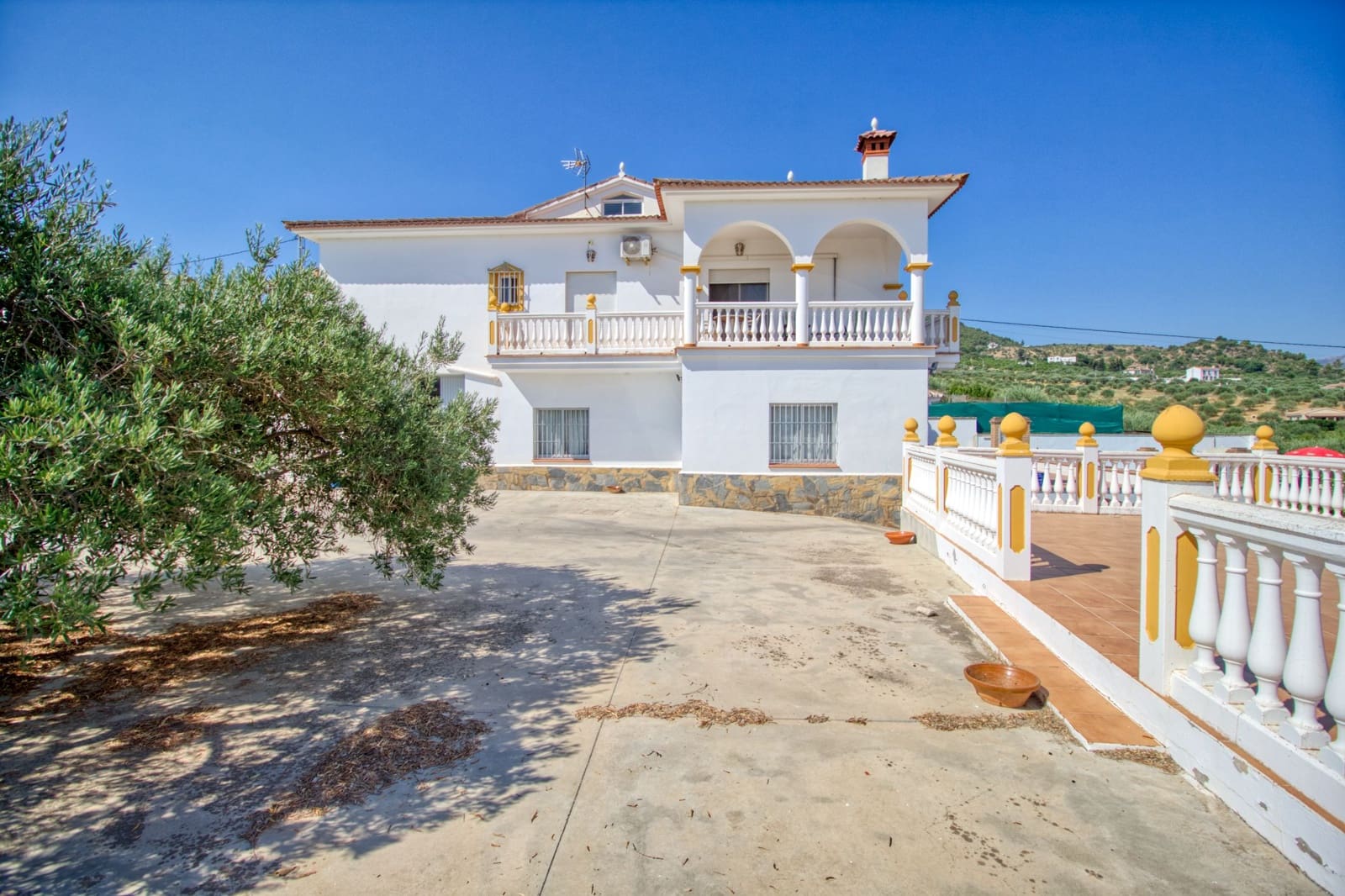 3 soverom Finca/Herregård til salgs i Alora med svømmebasseng garasje - € 580 000 (Ref: 9988344)