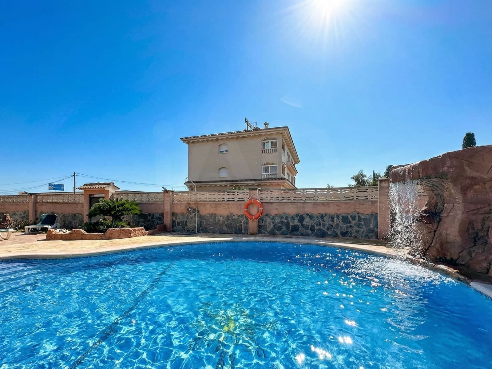 5 sypialnia Dom na sprzedaż w Miasto Tarragona z basenem garażem - 480 000 € (Ref: 9988346)