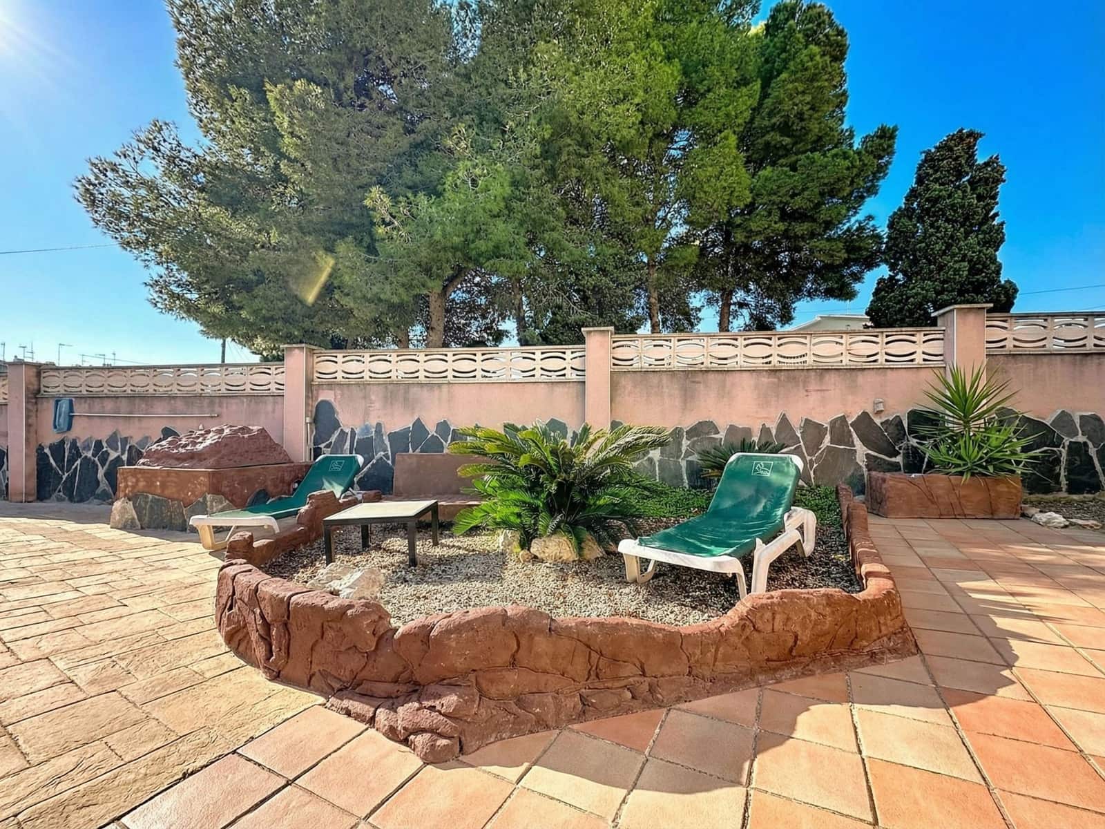 5 sypialnia Dom na sprzedaż w Miasto Tarragona z basenem garażem - 480 000 € (Ref: 9988346)