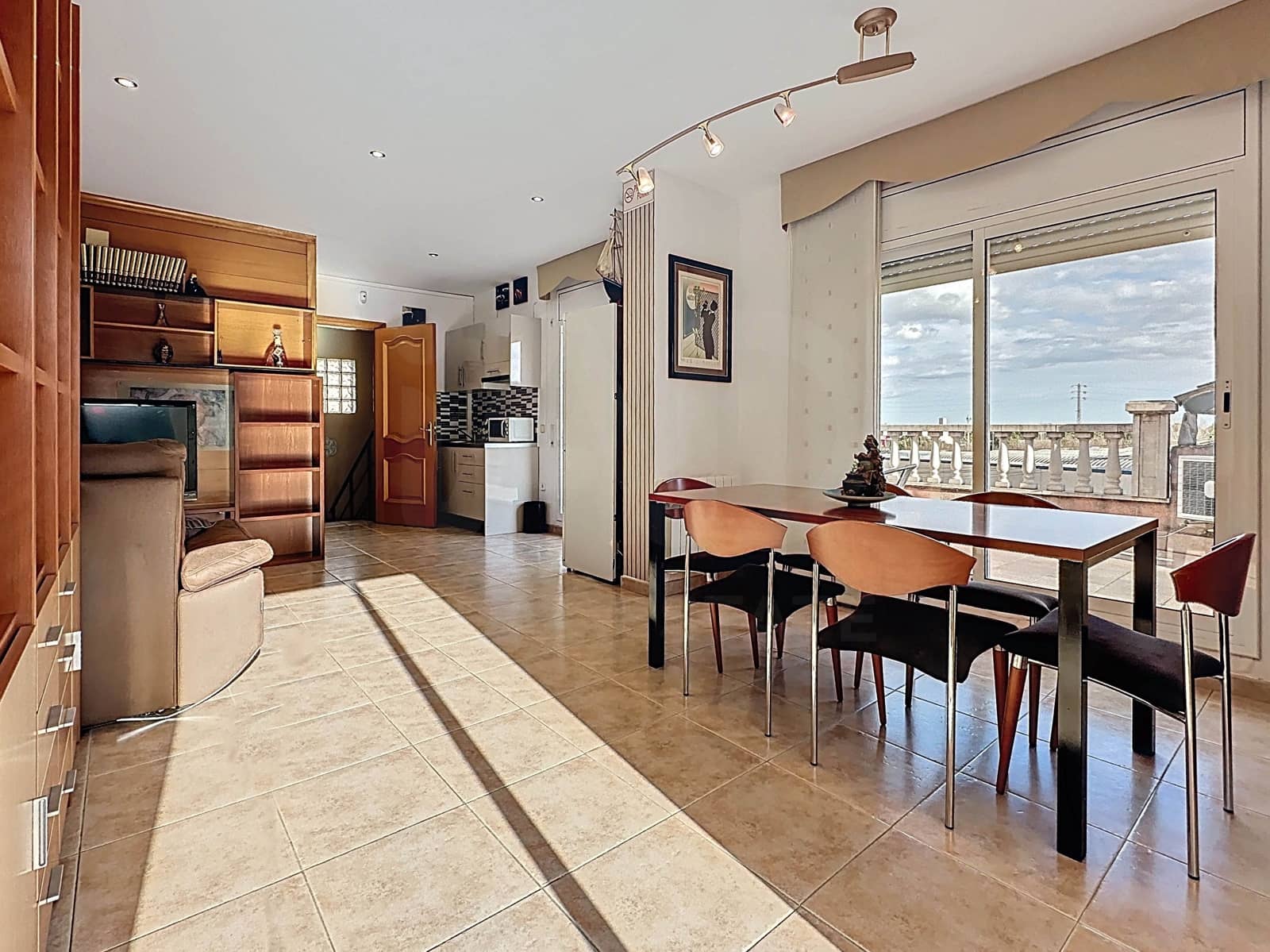 5 sypialnia Dom na sprzedaż w Miasto Tarragona z basenem garażem - 480 000 € (Ref: 9988346)