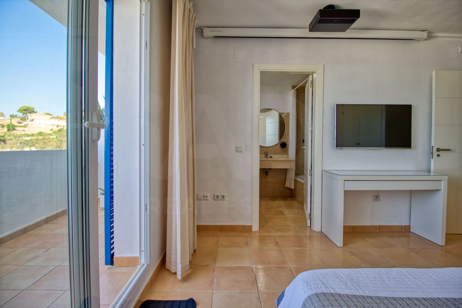 3 Zimmer Reihenhaus zu verkaufen in Torremuelle mit Pool Garage - 559.000 € (Ref: 9988348)
