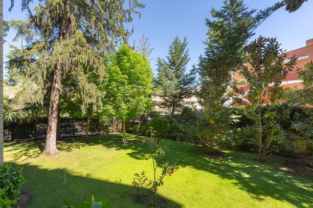 4 soverom Leilighet til salgs i El Viso, Madrid by - € 1 950 000 (Ref: 9988350)