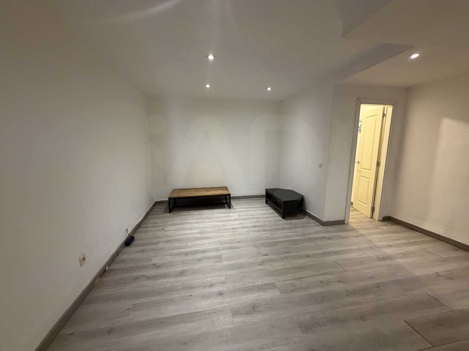 Adosado de 3 habitaciones en La Sierrezuela en venta con piscina garaje - 455.000 € (Ref: 9988351)