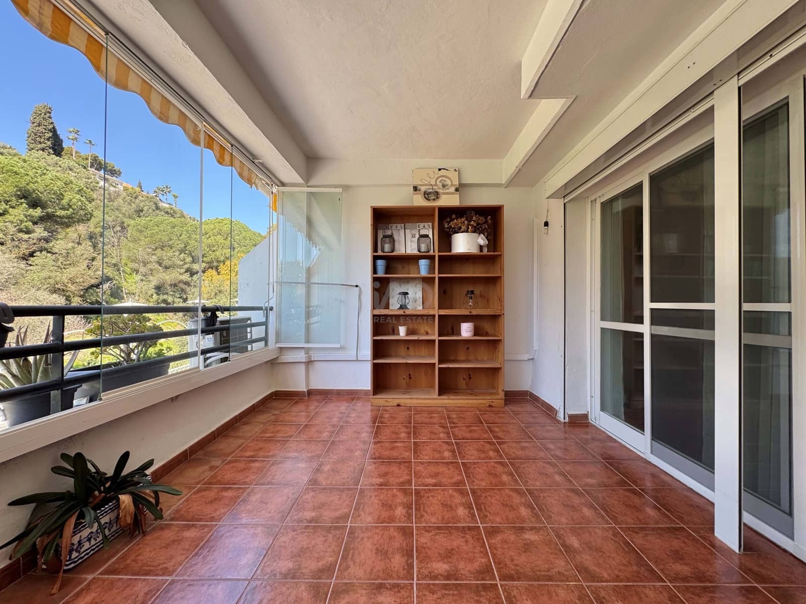 Adosado de 3 habitaciones en La Sierrezuela en venta con piscina garaje - 455.000 € (Ref: 9988351)