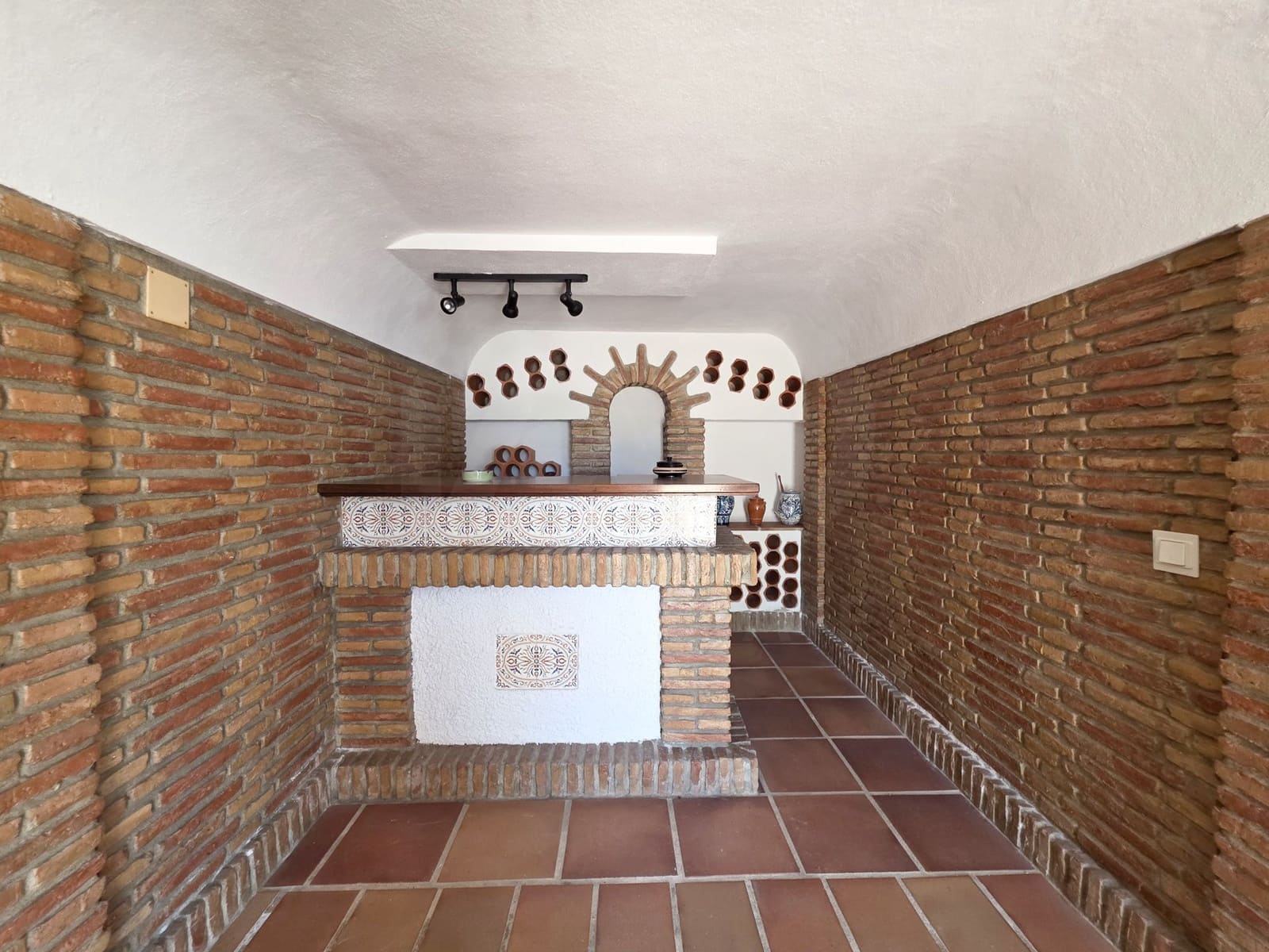 6 Zimmer Haus zu verkaufen in Malaga Stadt mit Pool Garage - 1.270.000 € (Ref: 9988352)