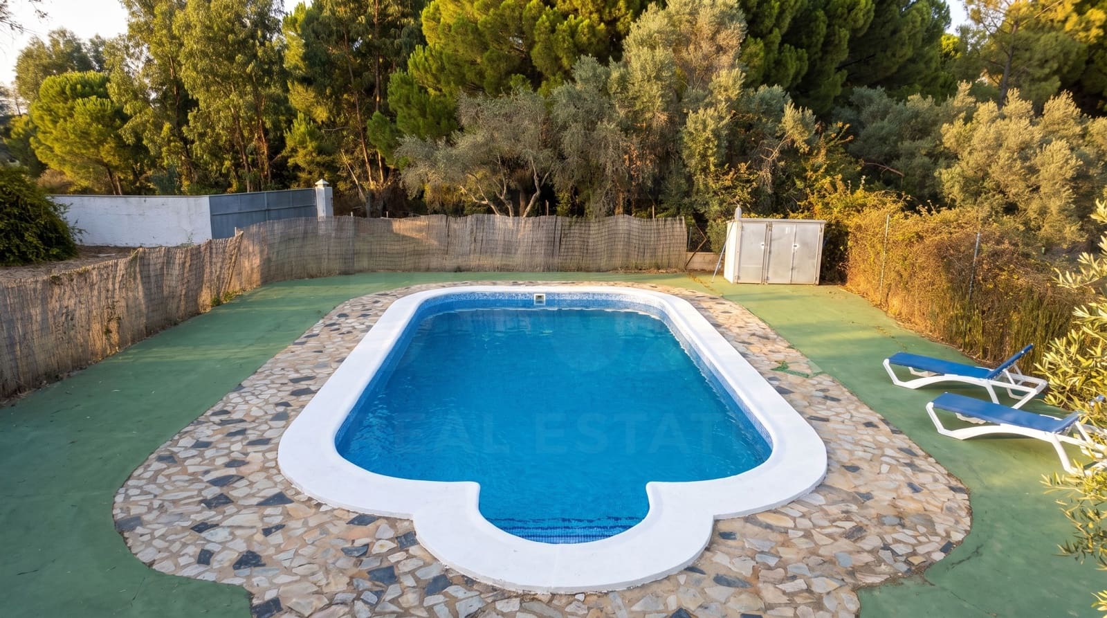 2 soverom Finca/Herregård til salgs i Huelva by med svømmebasseng garasje - € 185 000 (Ref: 9988355)