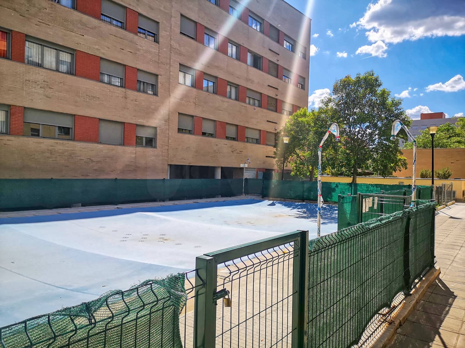 Garasje til salgs i Madrid by - € 15 800 (Ref: 9988357)