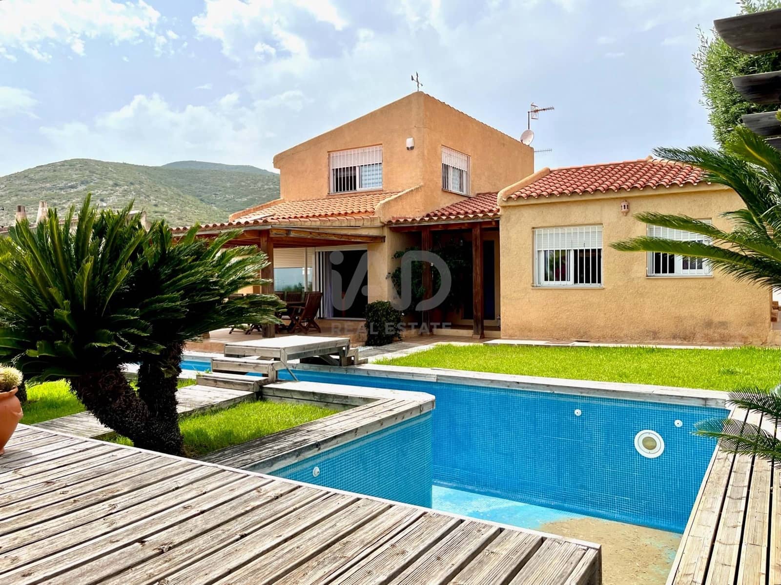 4 camera da letto Casa in vendita in Peniscola con piscina garage - 439.900 € (Rif: 9988358)