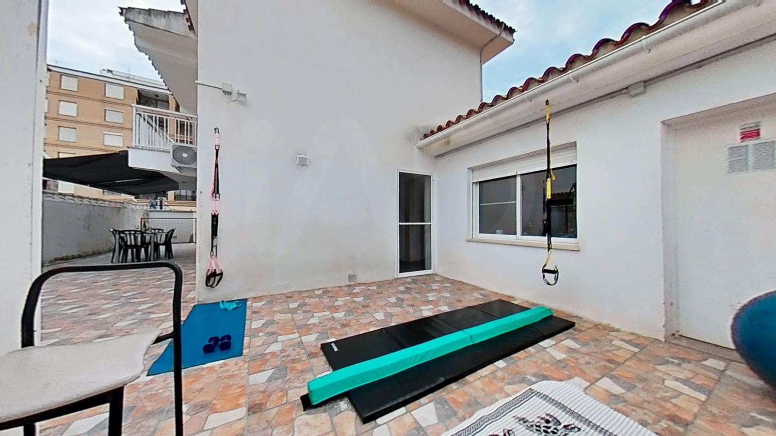 4 bedroom Villa for sale in Benicassim with pool garage - € 549,000 (Ref: 9988359)