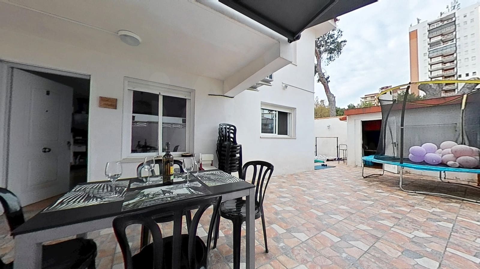 4 bedroom Villa for sale in Benicassim with pool garage - € 549,000 (Ref: 9988359)