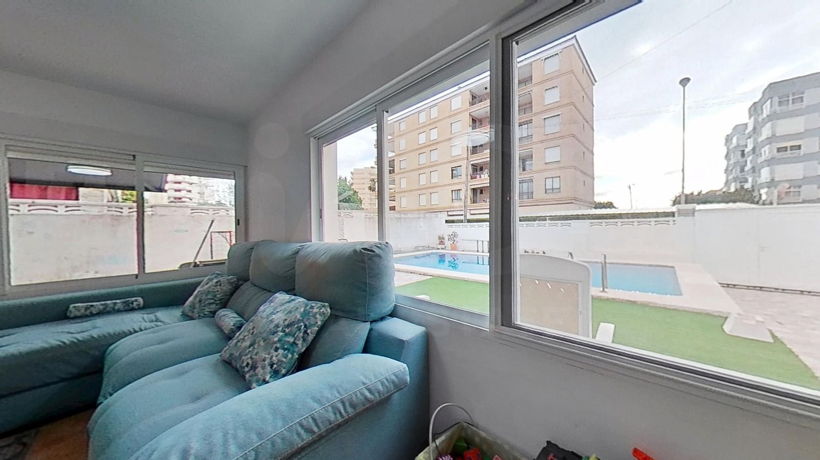 4 bedroom Villa for sale in Benicassim with pool garage - € 549,000 (Ref: 9988359)