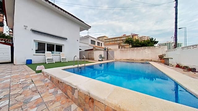 4 bedroom Villa for sale in Benicàssim with pool garage - € 549,000 (Ref: 9988359)