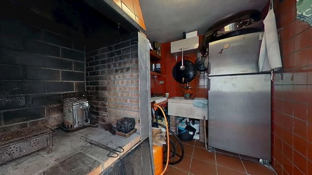 4 bedroom Villa for sale in Benicàssim with pool garage - € 549,000 (Ref: 9988359)