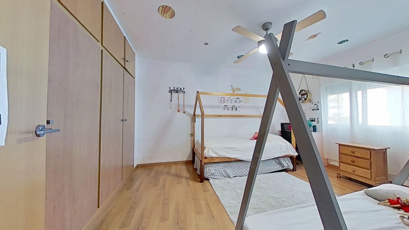 4 bedroom Villa for sale in Benicassim with pool garage - € 549,000 (Ref: 9988359)