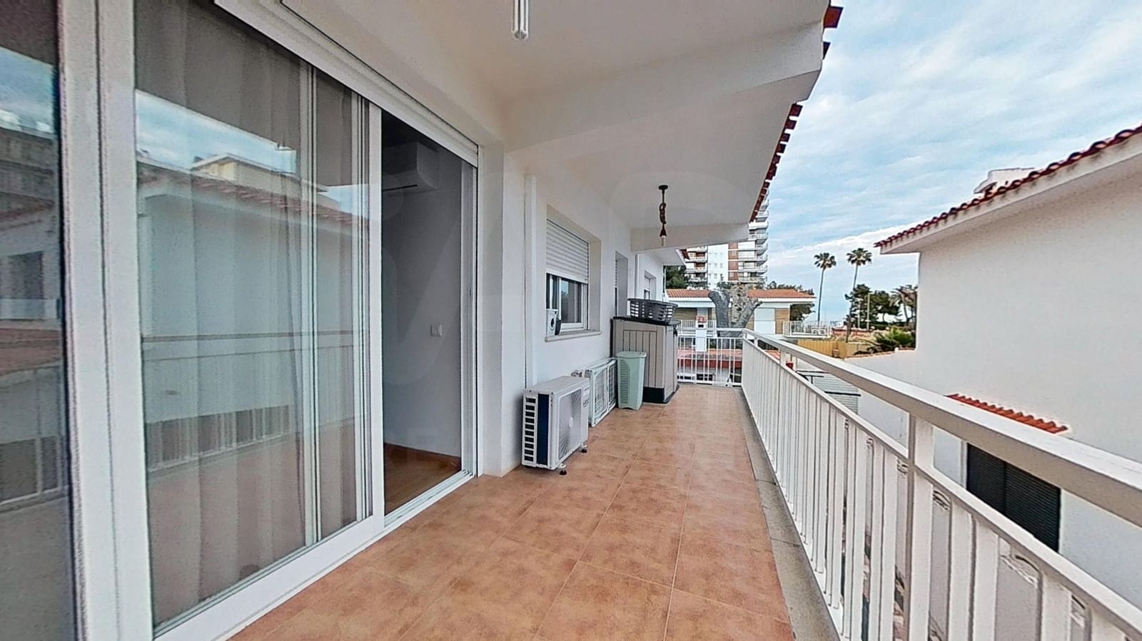 4 bedroom Villa for sale in Benicassim with pool garage - € 549,000 (Ref: 9988359)