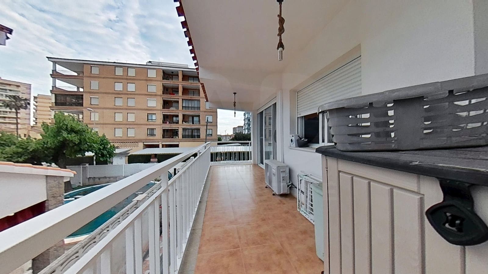 4 bedroom Villa for sale in Benicassim with pool garage - € 549,000 (Ref: 9988359)
