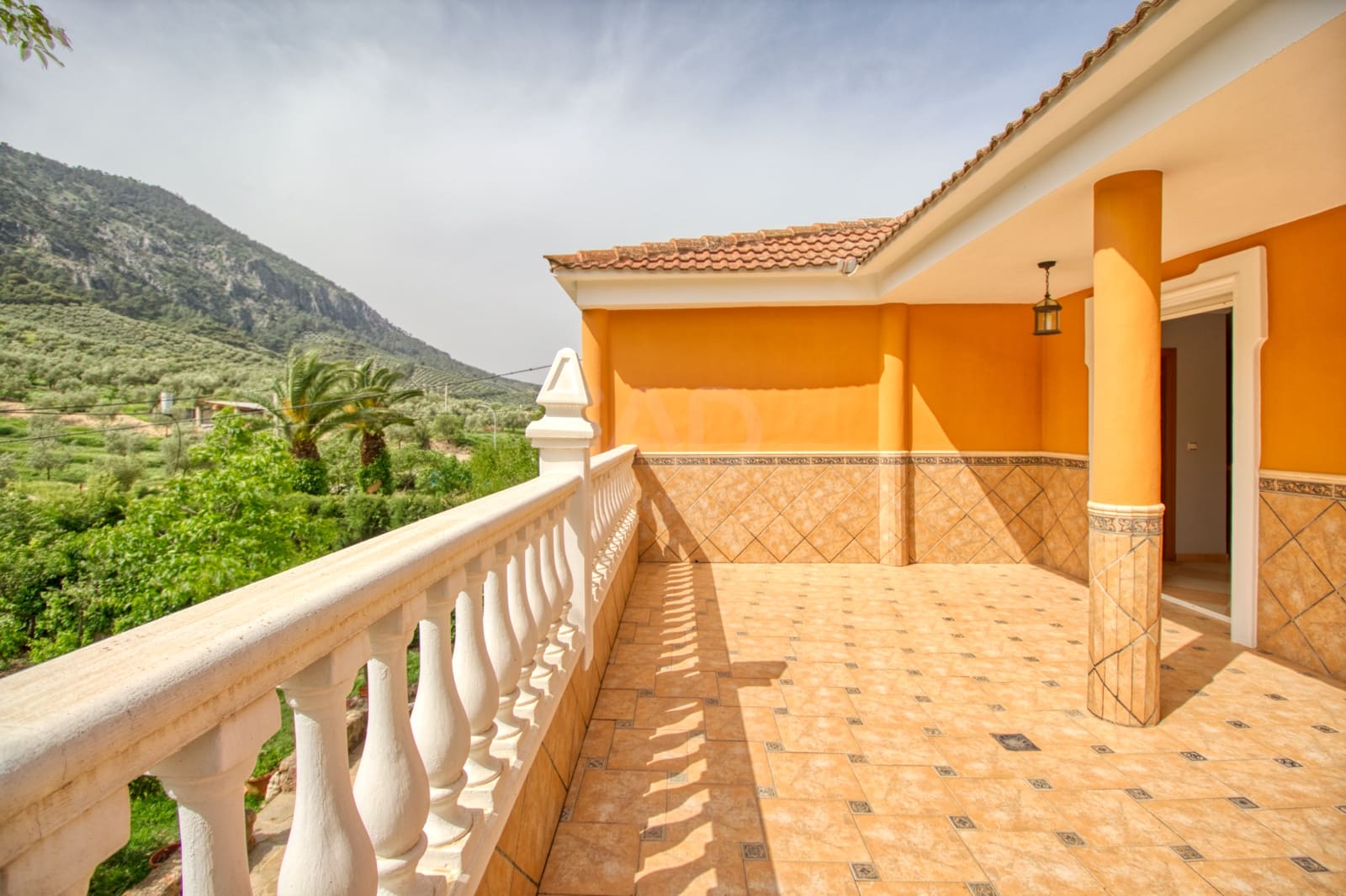 5 slaapkamer Huis te koop in Cordoba stad met garage - € 275.000 (Ref: 9988362)