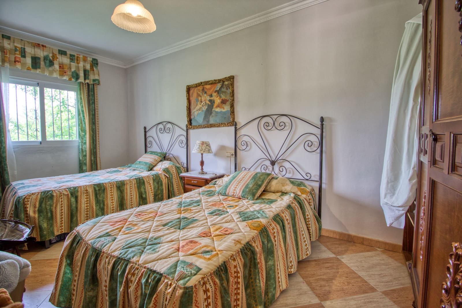 5 slaapkamer Huis te koop in Cordoba stad met garage - € 275.000 (Ref: 9988362)