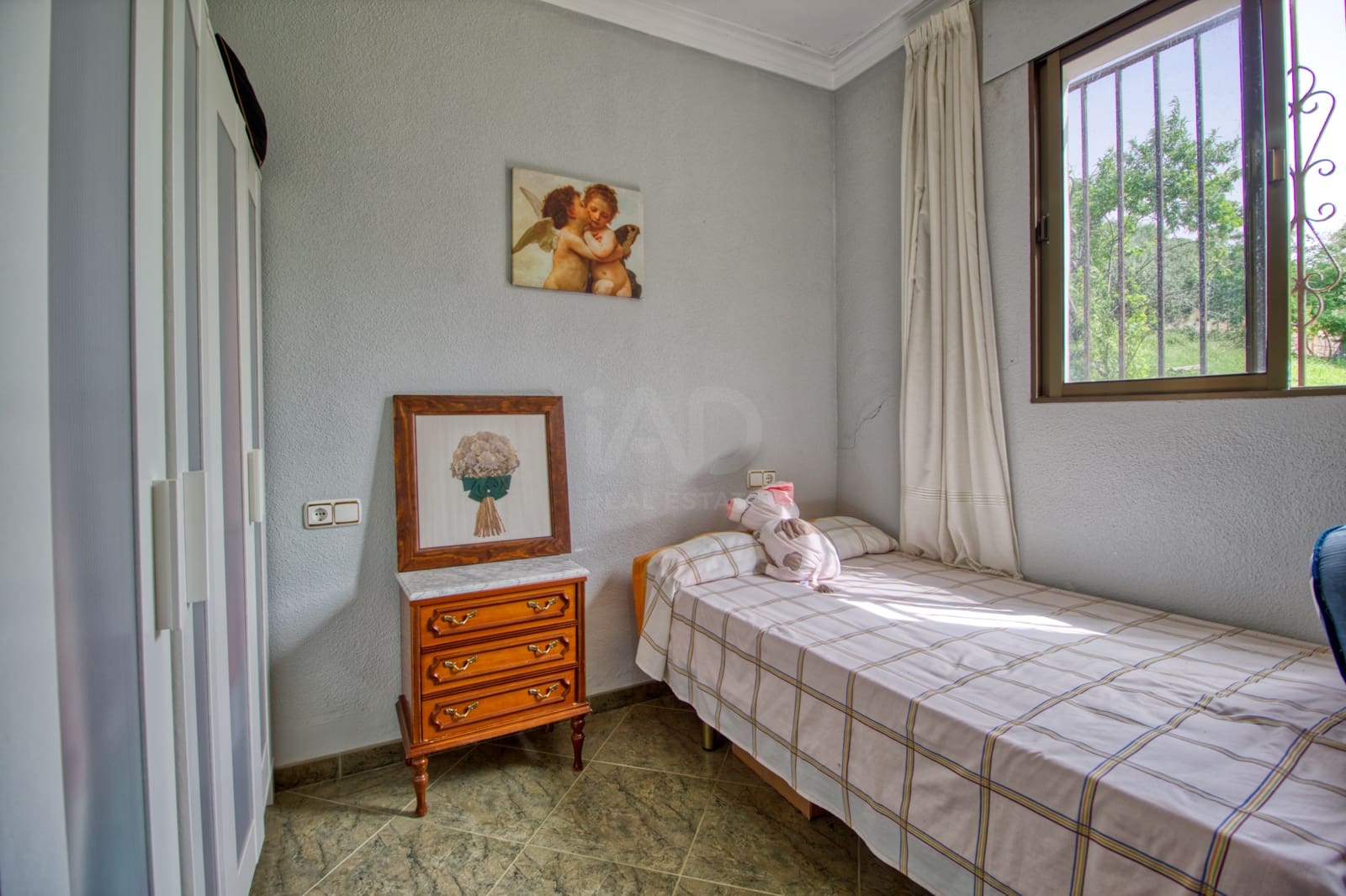 5 slaapkamer Huis te koop in Cordoba stad met garage - € 275.000 (Ref: 9988362)