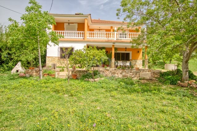 5 slaapkamer Huis te koop in Córdoba stad met garage - € 275.000 (Ref: 9988362)