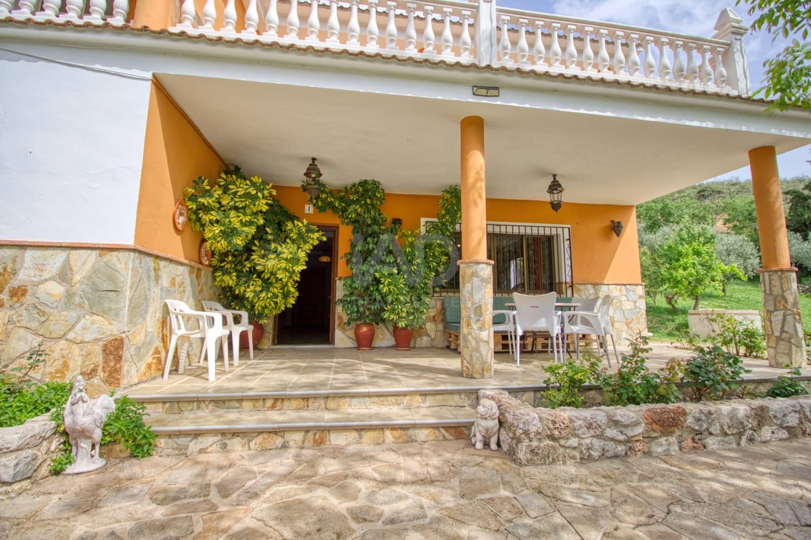 5 slaapkamer Huis te koop in Cordoba stad met garage - € 275.000 (Ref: 9988362)
