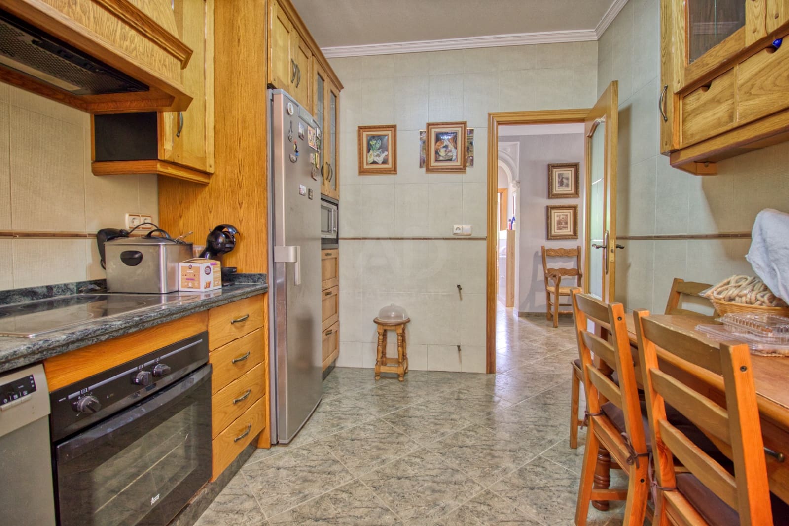 5 slaapkamer Huis te koop in Cordoba stad met garage - € 275.000 (Ref: 9988362)
