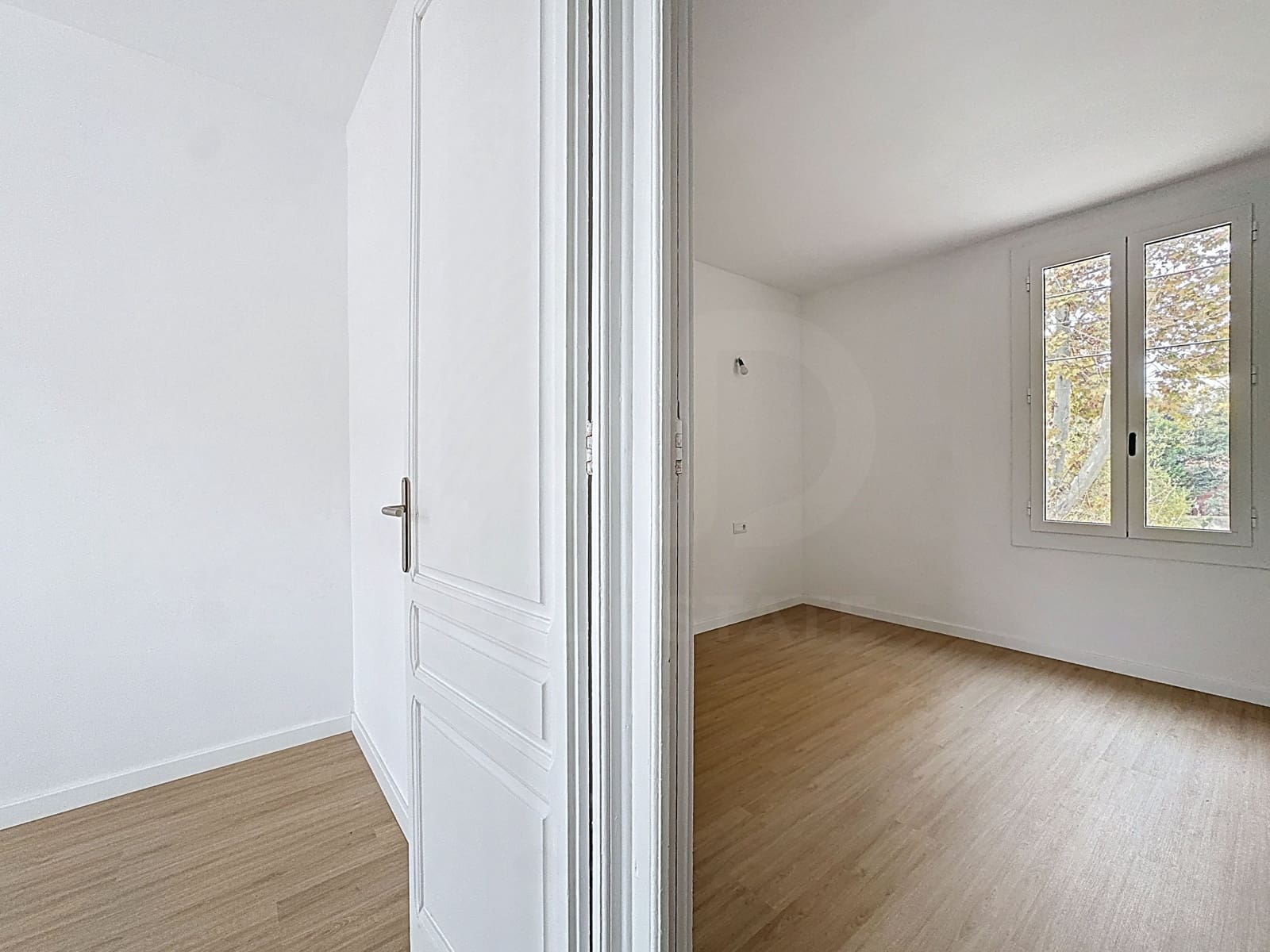 4 makuuhuone Omakotitalo myytävänä paikassa Barcelona kaupunki - 415 000 € (Ref: 9988366)
