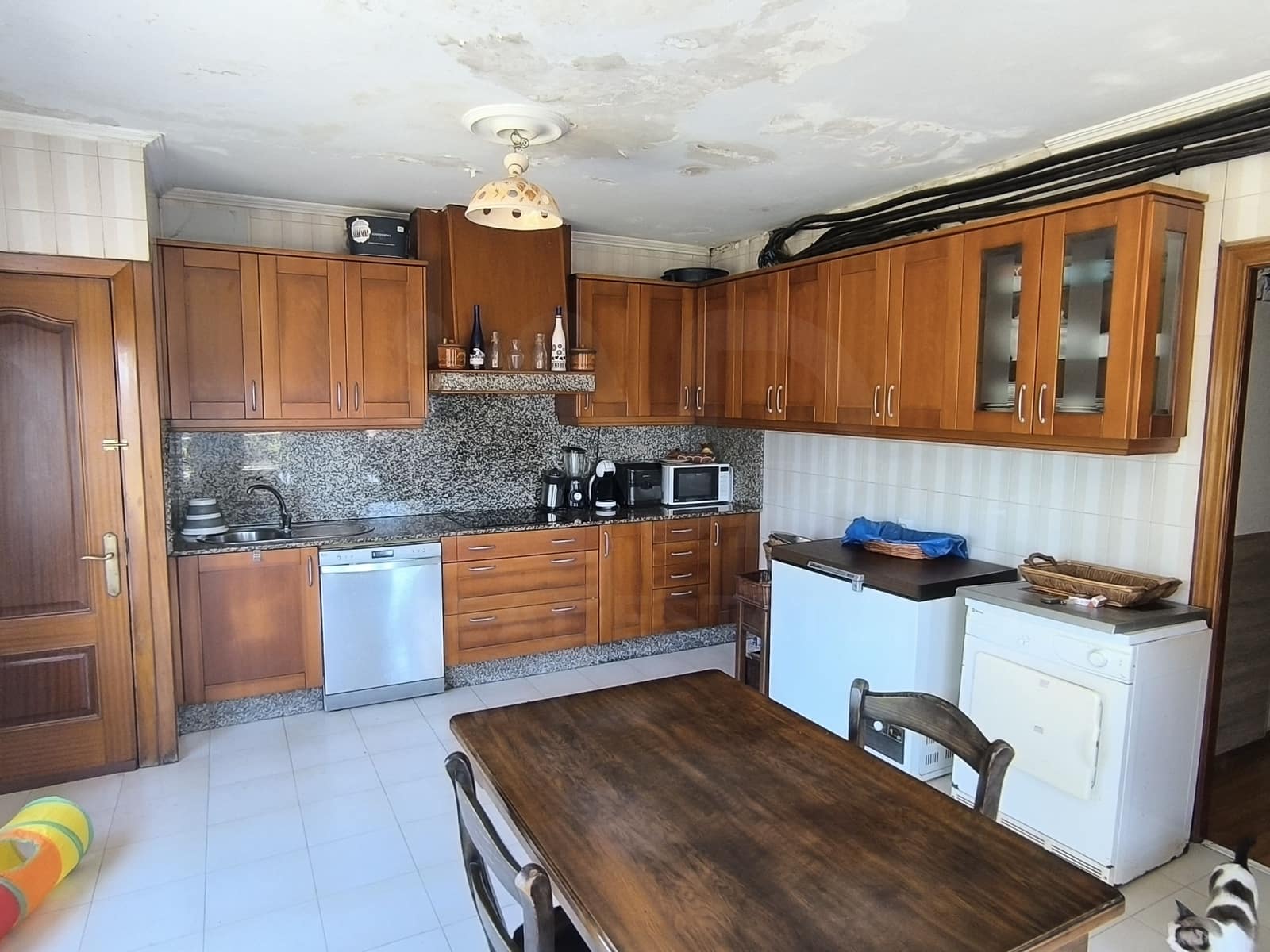 9 soverom Hus til salgs i Valdovino med garasje - € 600 000 (Ref: 9988367)