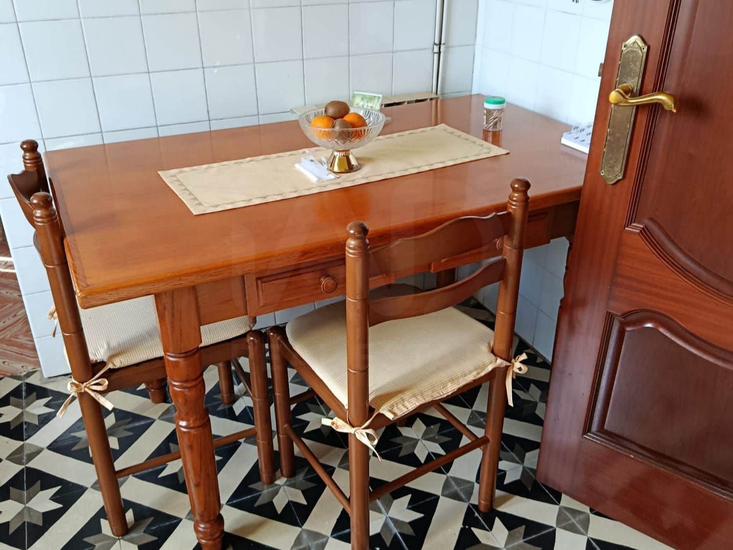 Casa de 7 habitaciones en Narón en venta con piscina garaje - 280.000 € (Ref: 9988368)