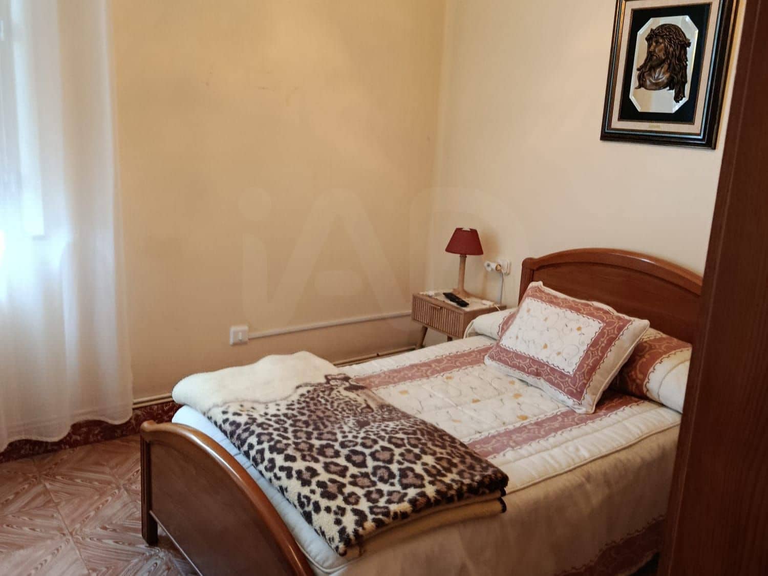 Casa de 7 habitaciones en Narón en venta con piscina garaje - 280.000 € (Ref: 9988368)