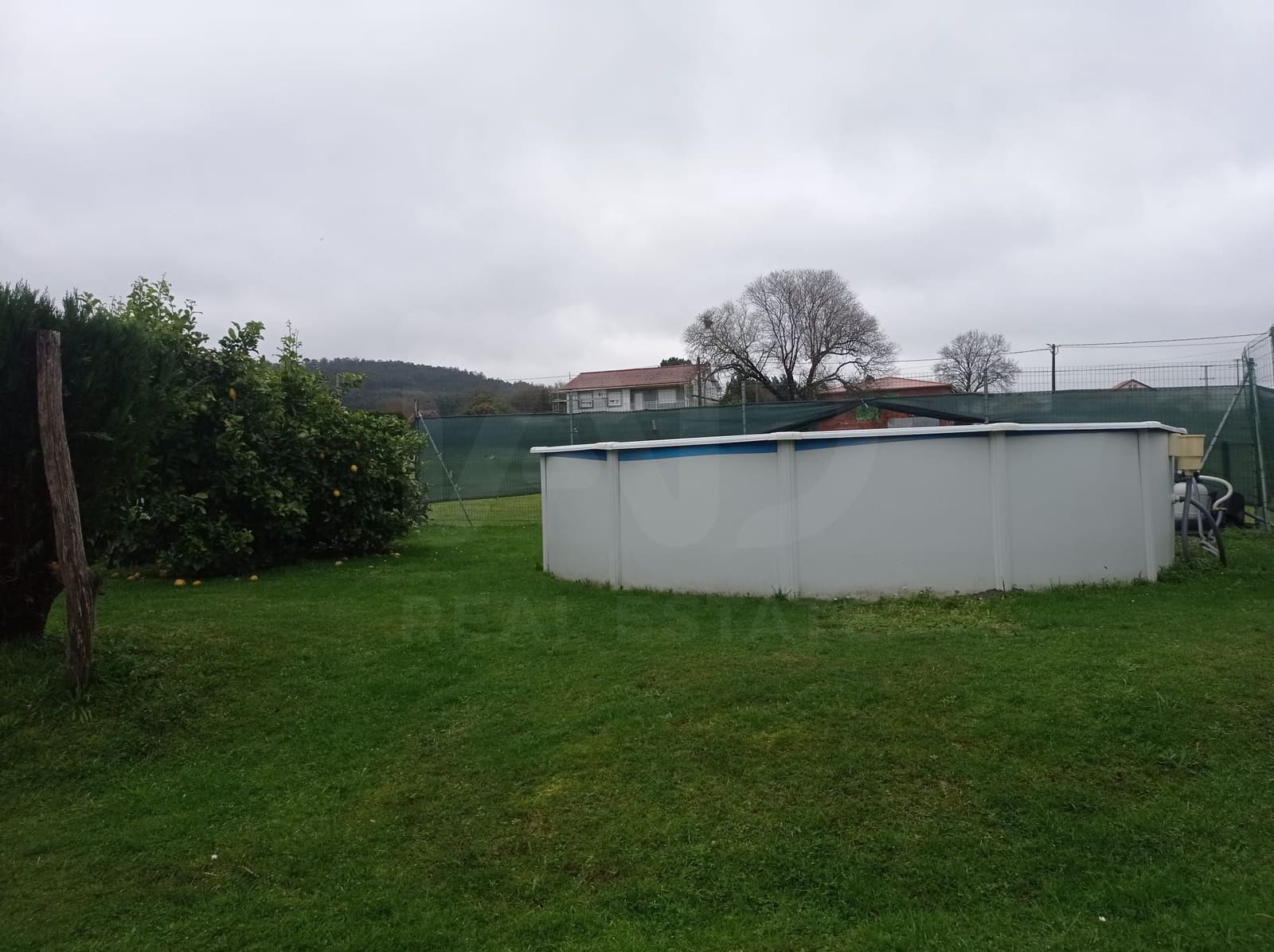 Casa de 7 habitaciones en Narón en venta con piscina garaje - 280.000 € (Ref: 9988368)