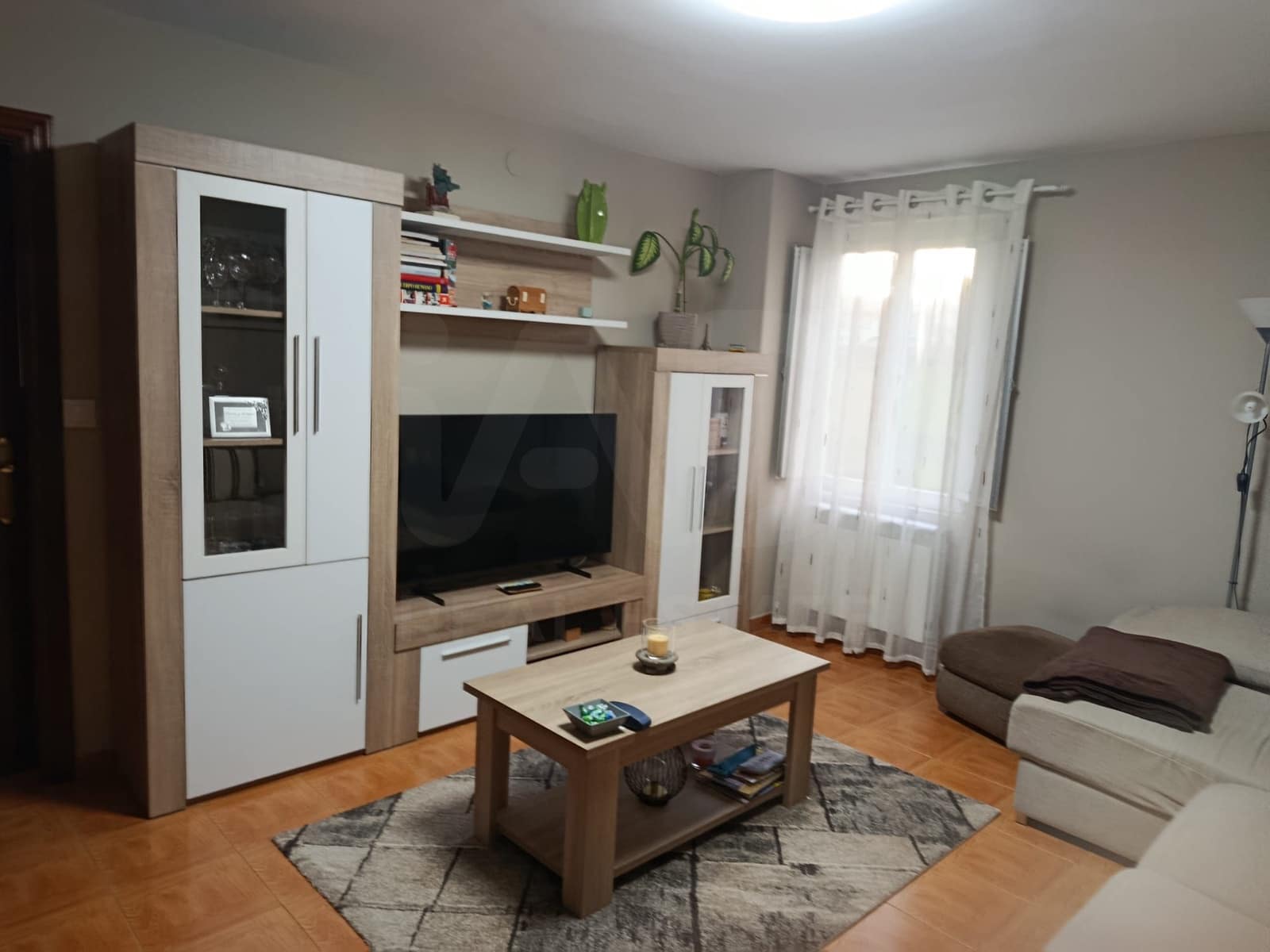 Casa de 7 habitaciones en Narón en venta con piscina garaje - 280.000 € (Ref: 9988368)