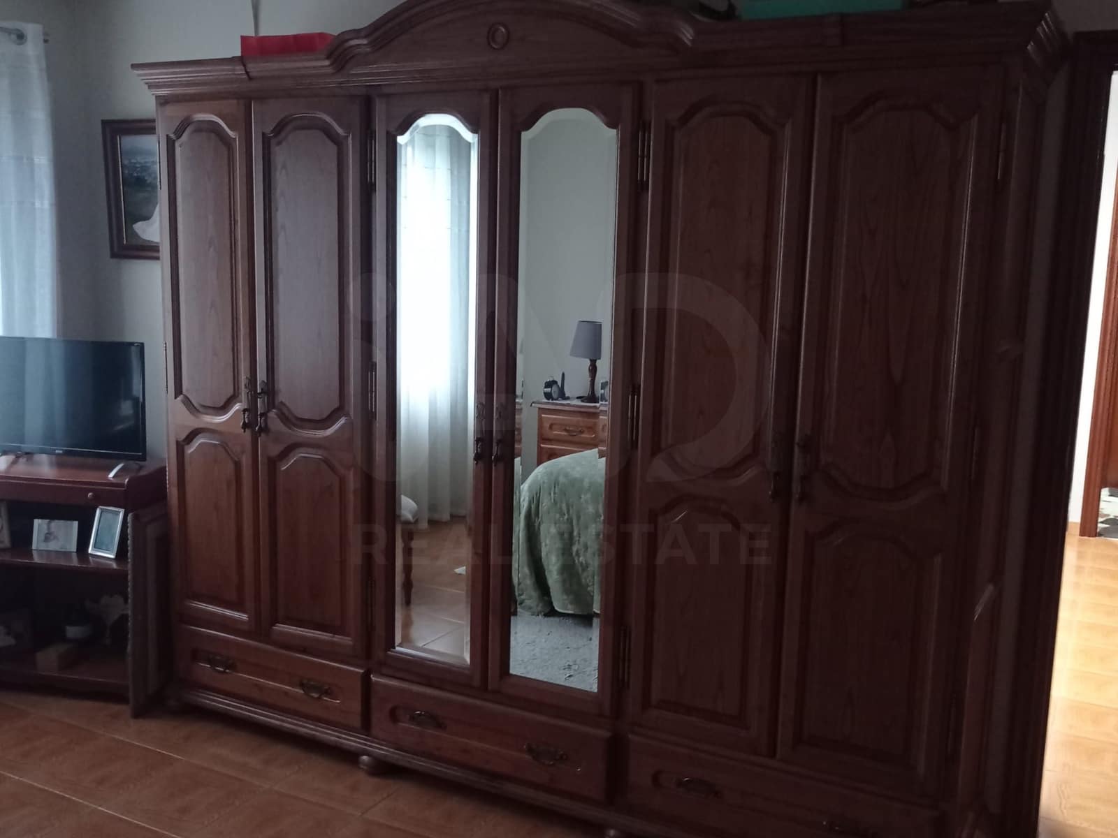 Casa de 7 habitaciones en Narón en venta con piscina garaje - 280.000 € (Ref: 9988368)