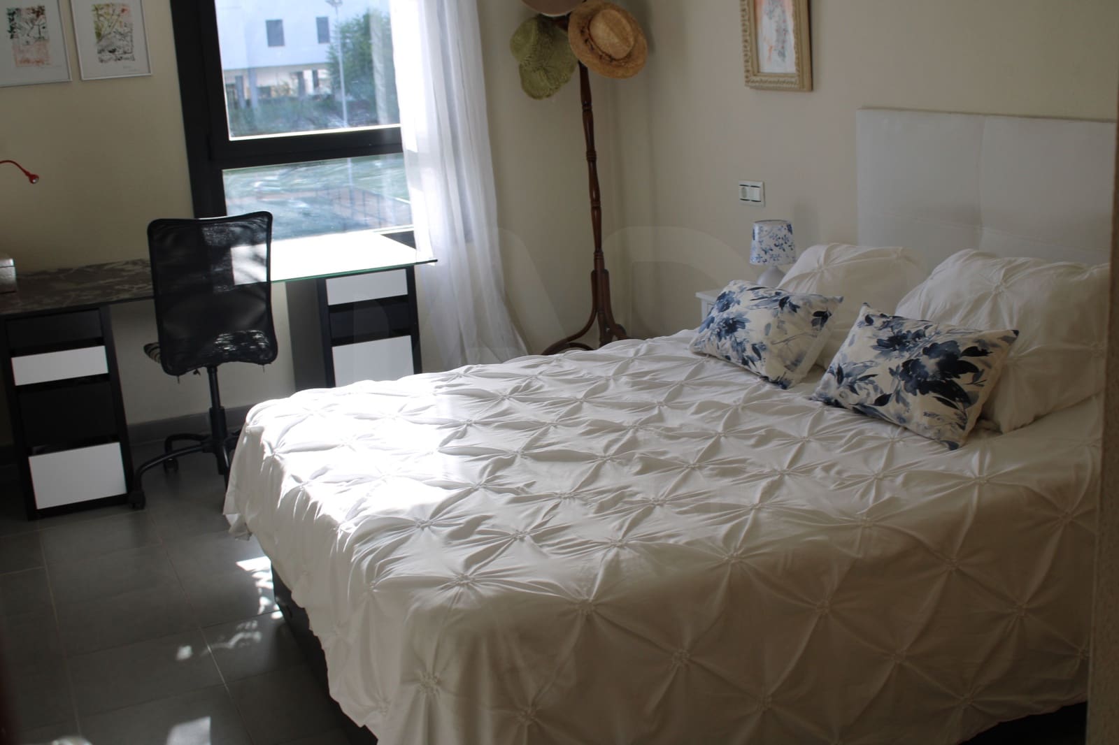 2 Zimmer Apartment zu verkaufen in Huelva Stadt mit Pool Garage - 185.000 € (Ref: 9988369)