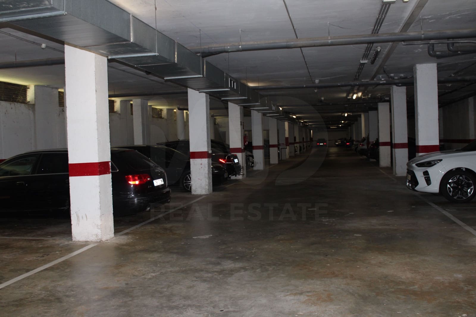 2 Zimmer Apartment zu verkaufen in Huelva Stadt mit Pool Garage - 185.000 € (Ref: 9988369)