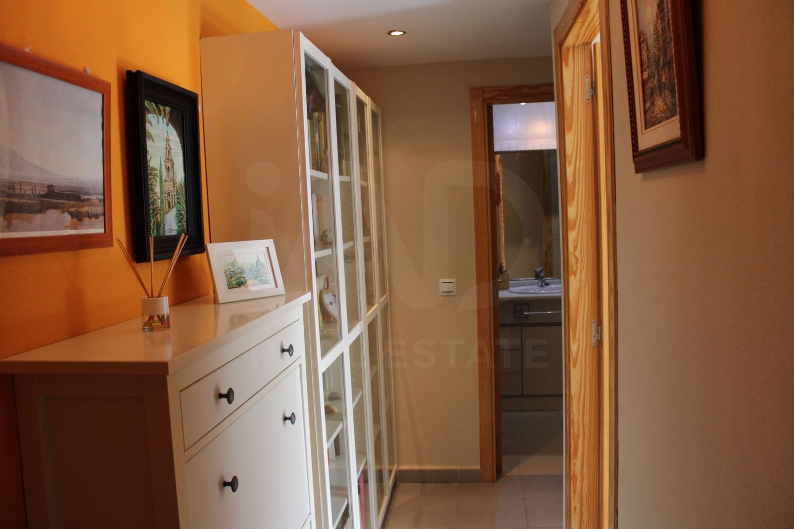 2 Zimmer Apartment zu verkaufen in Huelva Stadt mit Pool Garage - 185.000 € (Ref: 9988369)