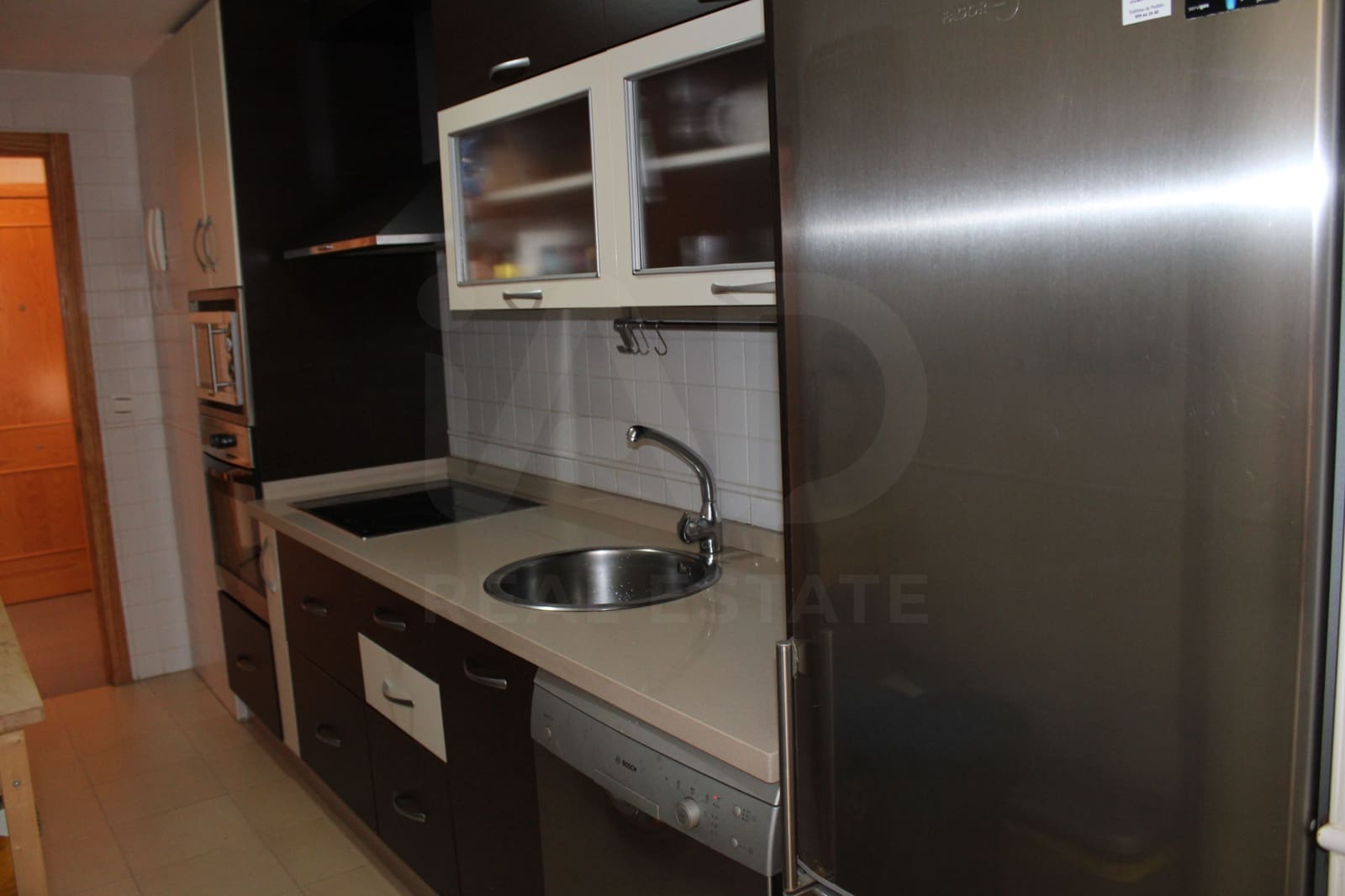 2 Zimmer Apartment zu verkaufen in Huelva Stadt mit Pool Garage - 185.000 € (Ref: 9988369)
