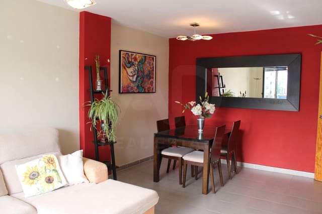 2 sovrum Lägenhet till salu i Huelva stad med pool garage - 185 000 € (Ref: 9988369)