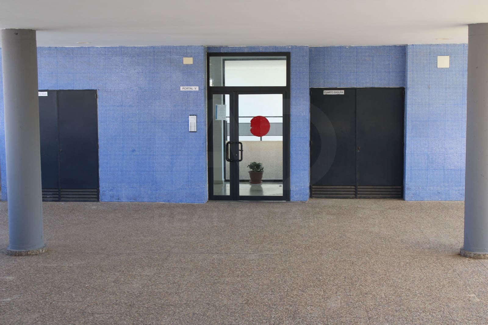 2 Zimmer Apartment zu verkaufen in Huelva Stadt mit Pool Garage - 185.000 € (Ref: 9988369)