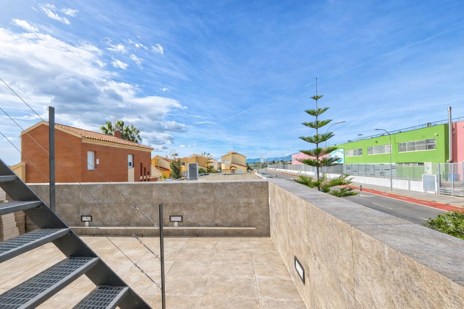 3 soverom Villa til salgs i Tarragona by med garasje - € 749 000 (Ref: 9988370)