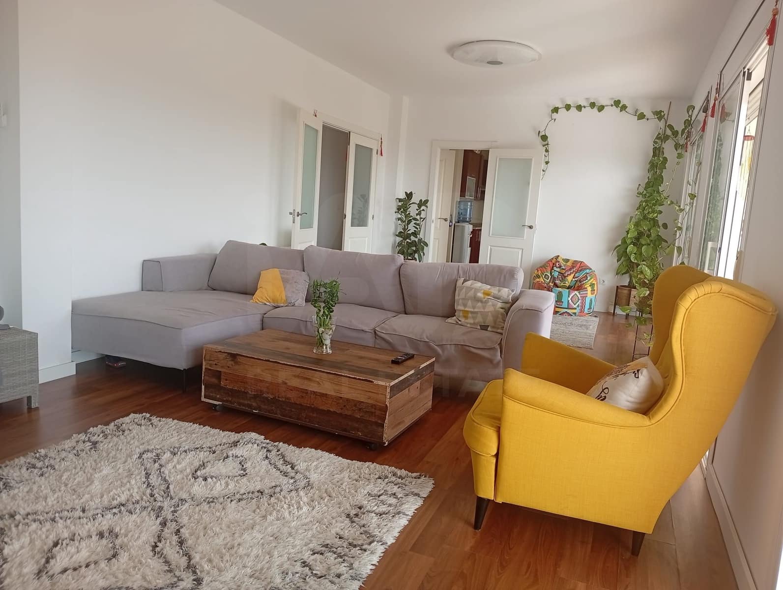 6 soveværelse Byhus til salg i Tarragona by med swimmingpool garage - € 690.000 (Ref: 9988371)
